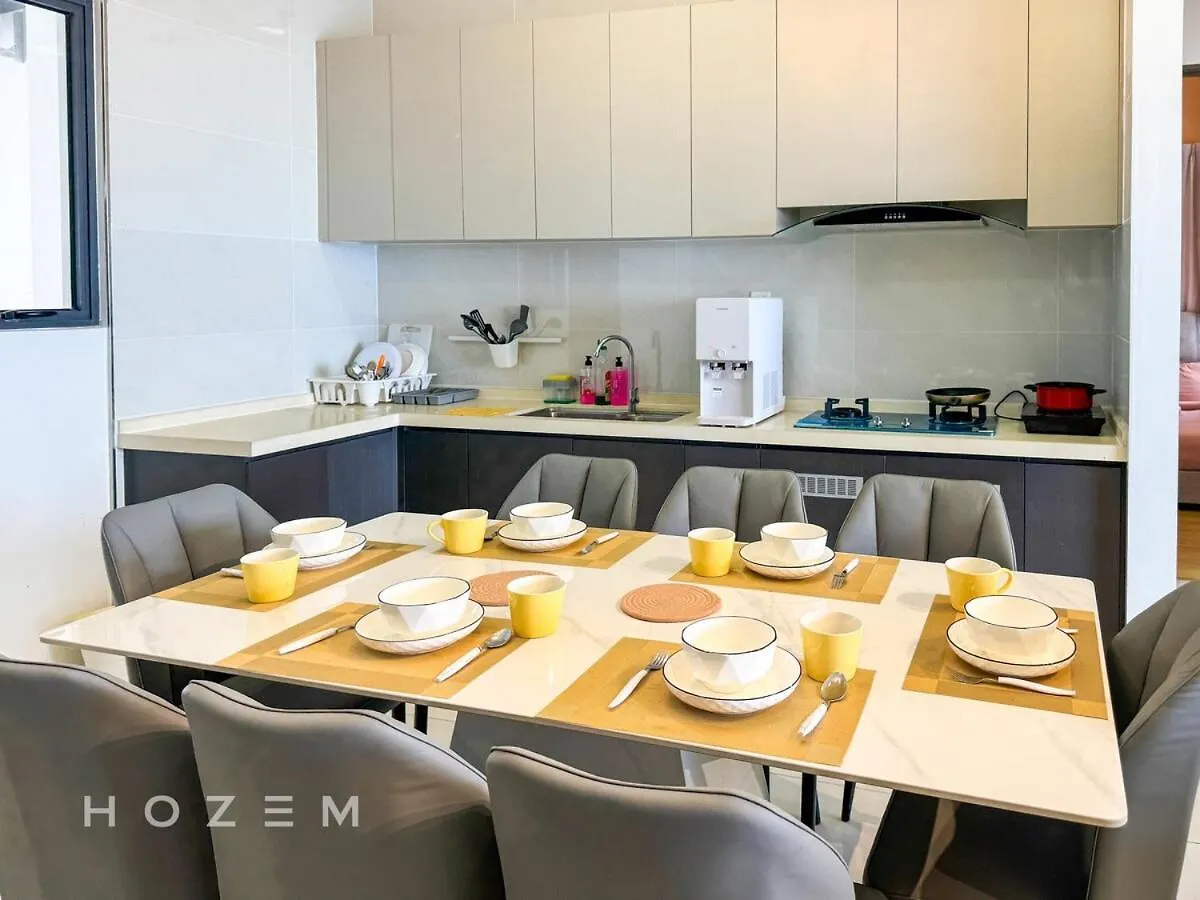 4Br7B Hozem Jb3701 Apartment Danga Bay Johor Bahru 0*,  Malezya